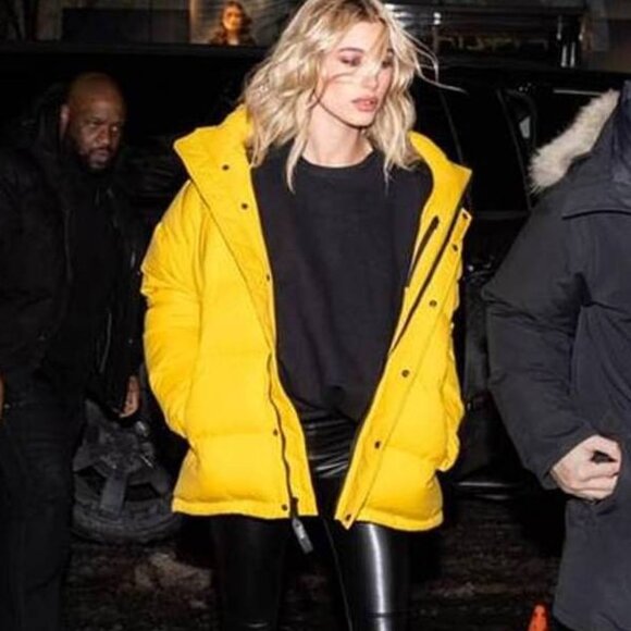 Aritzia "The Super Puff" Original Size Small - Picture 8 of 9